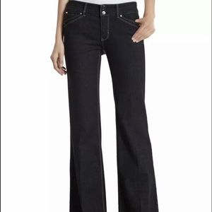 White House Black Market Blanc trouser leg size 6s